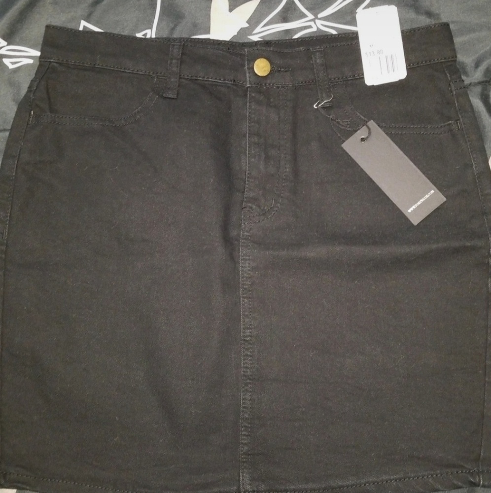 Forever21 Black Denim Skirt
